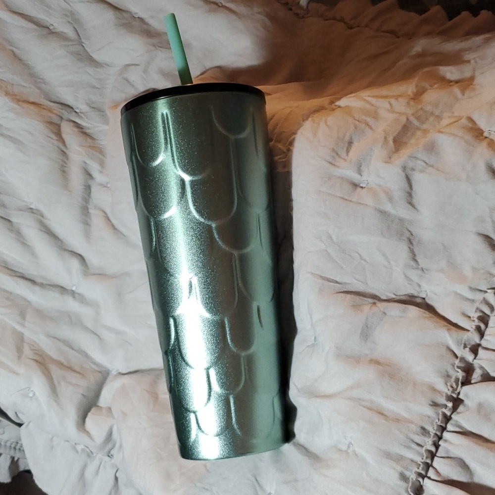 Green Textured STARBUCKS Tumbler with Straw
